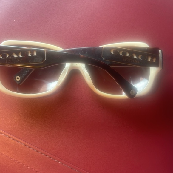 Vintage Coach not perfect condition but they are hard to part with. - Picture 2 of 6